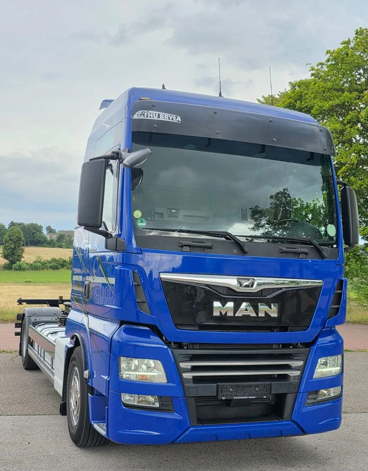 MAN TGX 18.430 / SPROWADZONY / DO ŻYWCA / 2020 / KLIMA POSTOJOWA / SERWISOWANY / JAK NOWY / NISKI PRZEBIEG / RAMA / BDF / E6 - Cab chassis truck: picture 2 MAN TGX 18.430 / SPROWADZONY / DO ŻYWCA / 2020 / KLIMA POSTOJOWA / SERWISOWANY / JAK NOWY / NISKI PRZEBIEG / RAMA / BDF / E6 - Cab chassis truck: picture 2