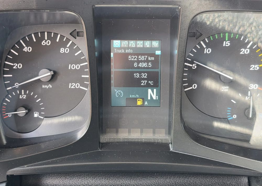 Cab chassis truck Mercedes-Benz ANTOS 1827 / ATEGO / ACTROS / E6 / ROZSTAW OSI 3.75M / WYWROT / BECZKA / UTRZYMANIE DRÓG / HAKOWIEC / SPROWADZONY / PIERWSZY WŁAŚCICIEL / STAN BDB: picture 19 Cab chassis truck Mercedes-Benz ANTOS 1827 / ATEGO / ACTROS / E6 / ROZSTAW OSI 3.75M / WYWROT / BECZKA / UTRZYMANIE DRÓG / HAKOWIEC / SPROWADZONY / PIERWSZY WŁAŚCICIEL / STAN BDB: picture 19