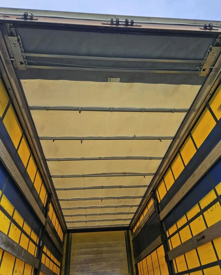 Scania KOGEL / ZABUDOWA / BDF / FIRANKA / DŁ.7.3M _ - Curtainsider truck: picture 5 Scania KOGEL / ZABUDOWA / BDF / FIRANKA / DŁ.7.3M _ - Curtainsider truck: picture 5
