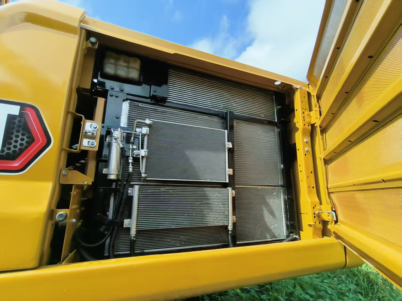 CATERPILLAR CAT336DL - Crawler excavator: picture 4 CATERPILLAR CAT336DL - Crawler excavator: picture 4