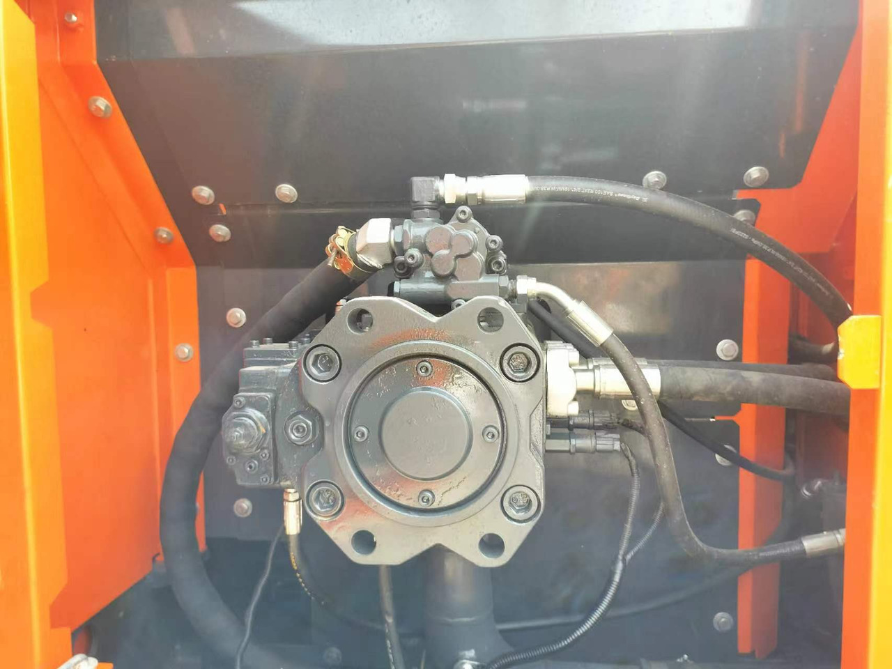 Crawler excavator Doosan DX 300 Korea imports doosan DX300: picture 9