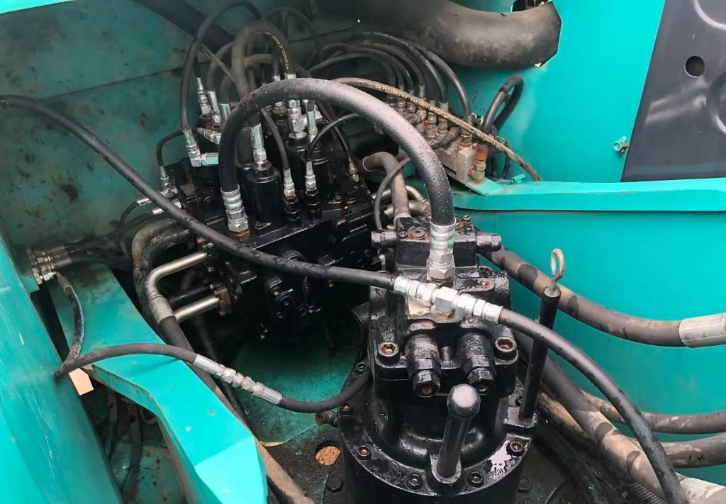 Crawler excavator Kobelco SK 210-8 [ Copy ]: picture 7