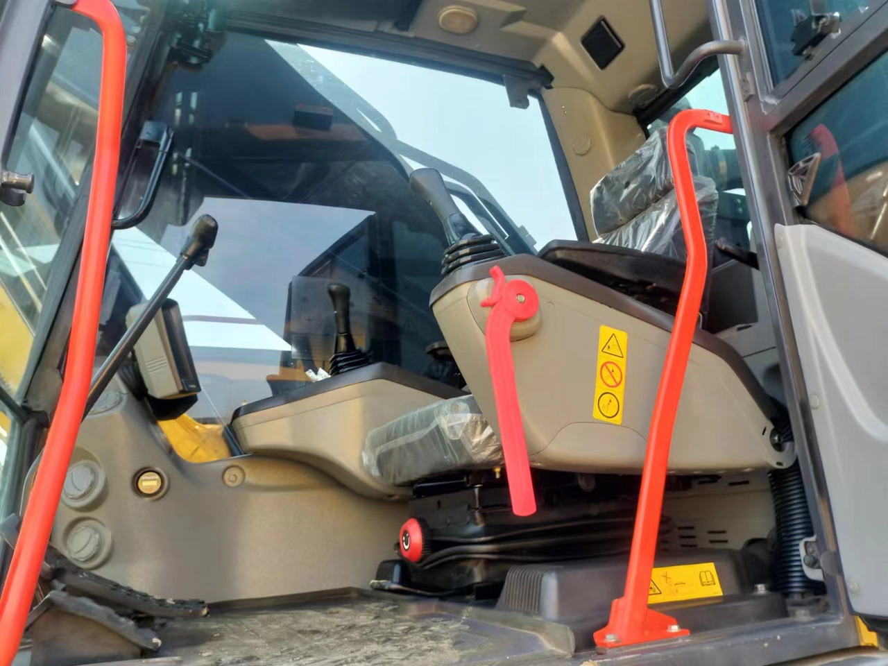 Volvo EC 480 Boutique Large Excavator 48 Tonnage Volvo 480 - Crawler excavator: picture 5 Volvo EC 480 Boutique Large Excavator 48 Tonnage Volvo 480 - Crawler excavator: picture 5