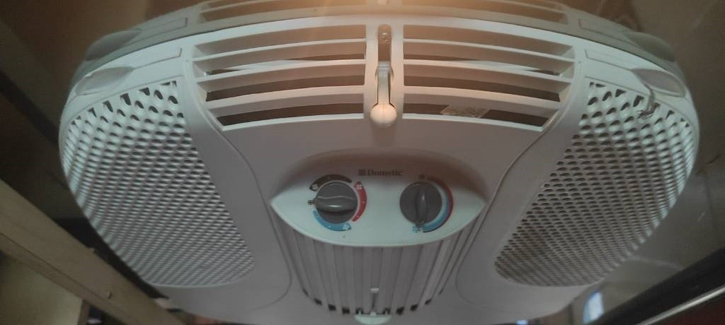 Integrated motorhome Bova F14 Autorulota: picture 9