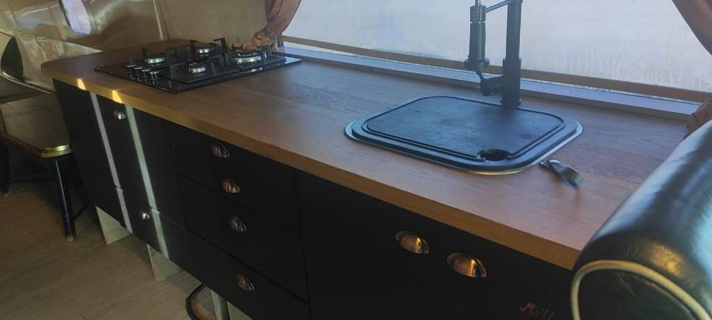 Integrated motorhome Bova F14 Autorulota: picture 12