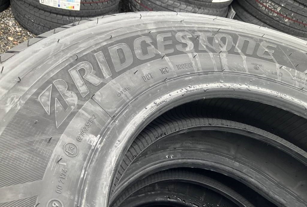 Bridgestone Duravis 215/70 R15C TYRES - Tire for Truck: picture 2 Bridgestone Duravis 215/70 R15C TYRES - Tire for Truck: picture 2