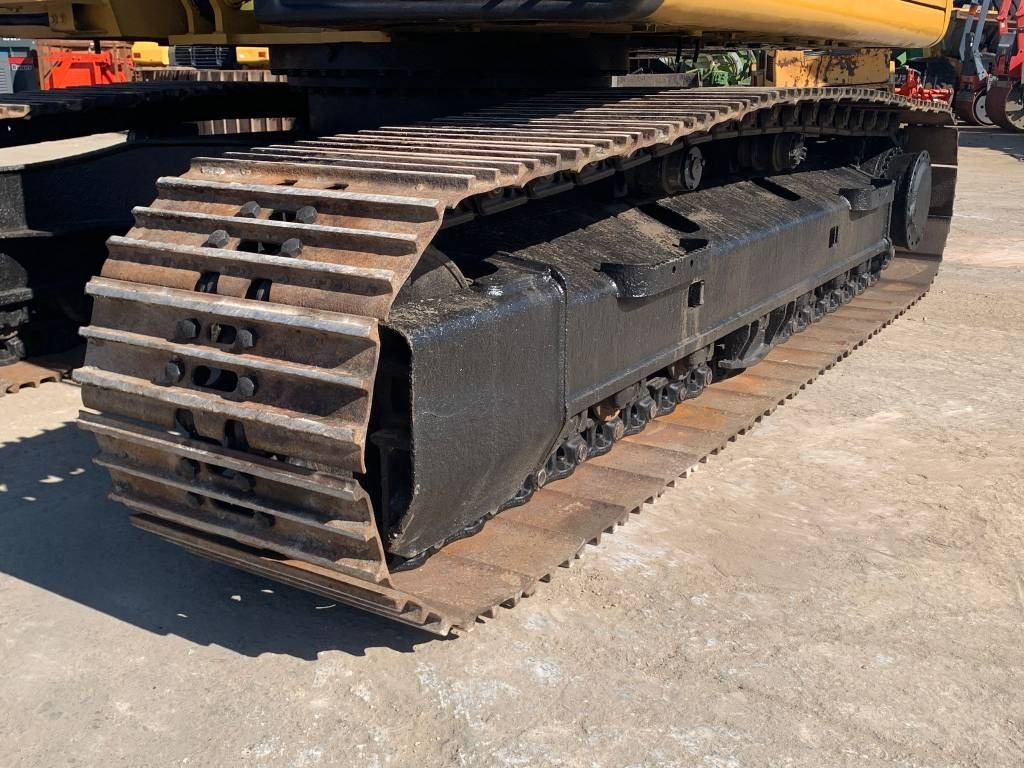 CAT 318F - Crawler excavator: picture 5 CAT 318F - Crawler excavator: picture 5