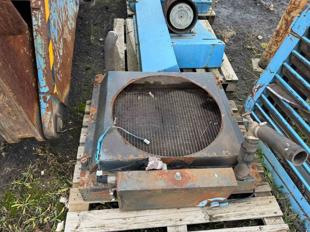 Fuchs Terex 340 ENGINE FAILURE  - Waste/ Industry handler: picture 3 Fuchs Terex 340 ENGINE FAILURE  - Waste/ Industry handler: picture 3