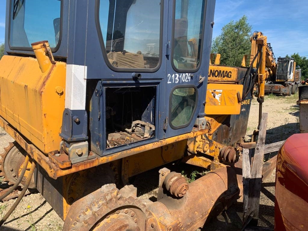 Hanomag D 540 E FOR PARTS - Bulldozer: picture 4 Hanomag D 540 E FOR PARTS - Bulldozer: picture 4