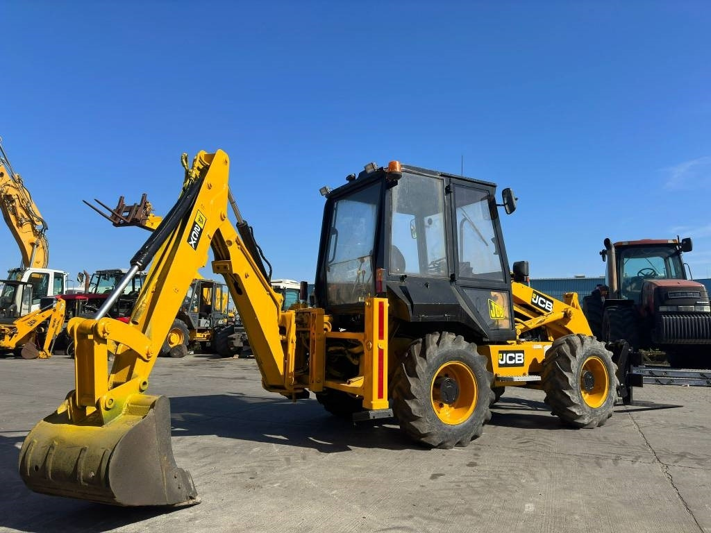 Backhoe loader JCB 2 CX: picture 7