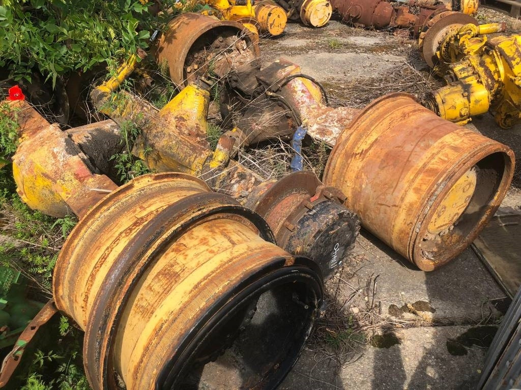 JCB 3 CX PARTS - Axle and parts for Construction machinery: picture 2 JCB 3 CX PARTS - Axle and parts for Construction machinery: picture 2