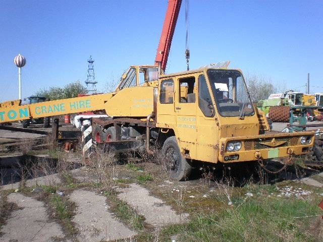 Kato 16T - Mobile crane: picture 1 Kato 16T - Mobile crane: picture 1