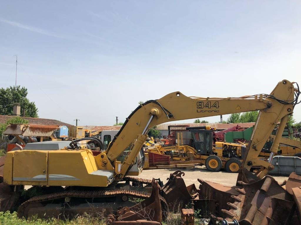 Liebherr R 944 HD S L Litronic FOR PARTS - Crawler excavator: picture 3 Liebherr R 944 HD S L Litronic FOR PARTS - Crawler excavator: picture 3