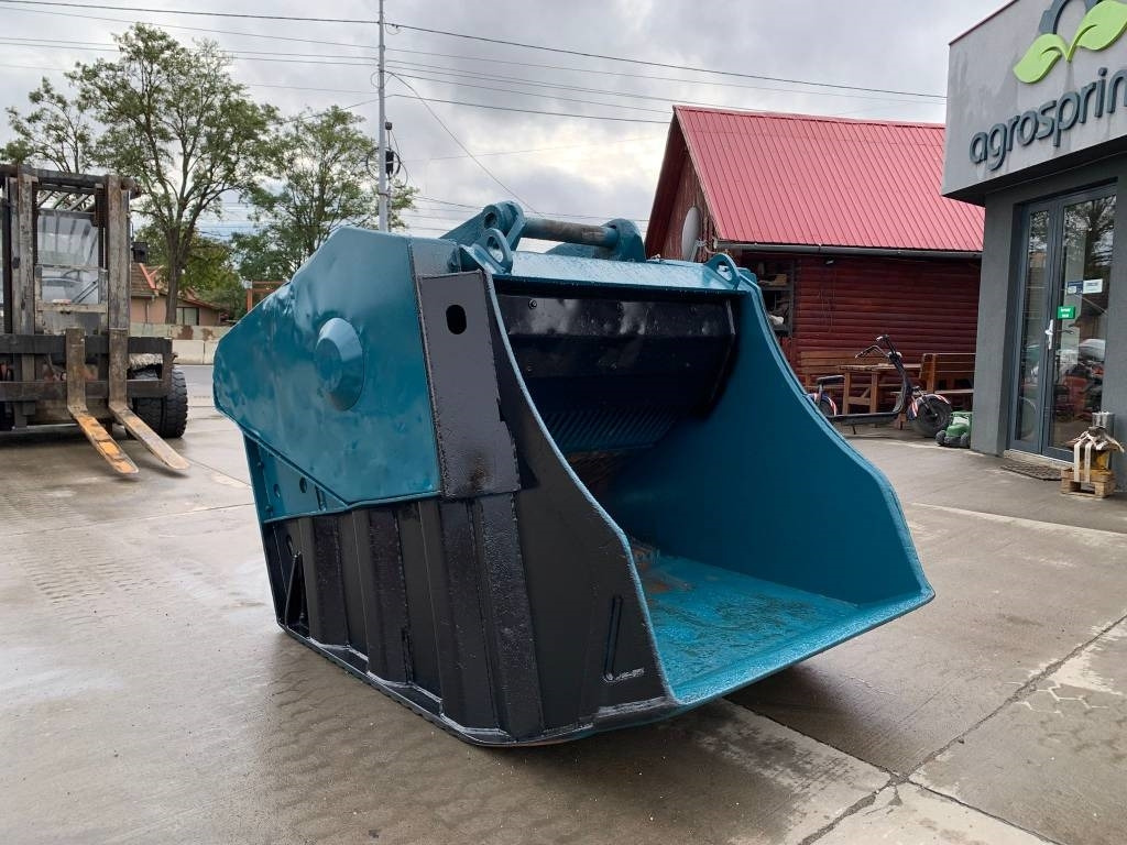MB Crusher BF 120.4 - Bucket for Construction machinery: picture 5 MB Crusher BF 120.4 - Bucket for Construction machinery: picture 5