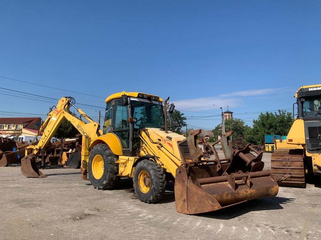 New Holland LB 110-4 PT - Backhoe loader: picture 5 New Holland LB 110-4 PT - Backhoe loader: picture 5