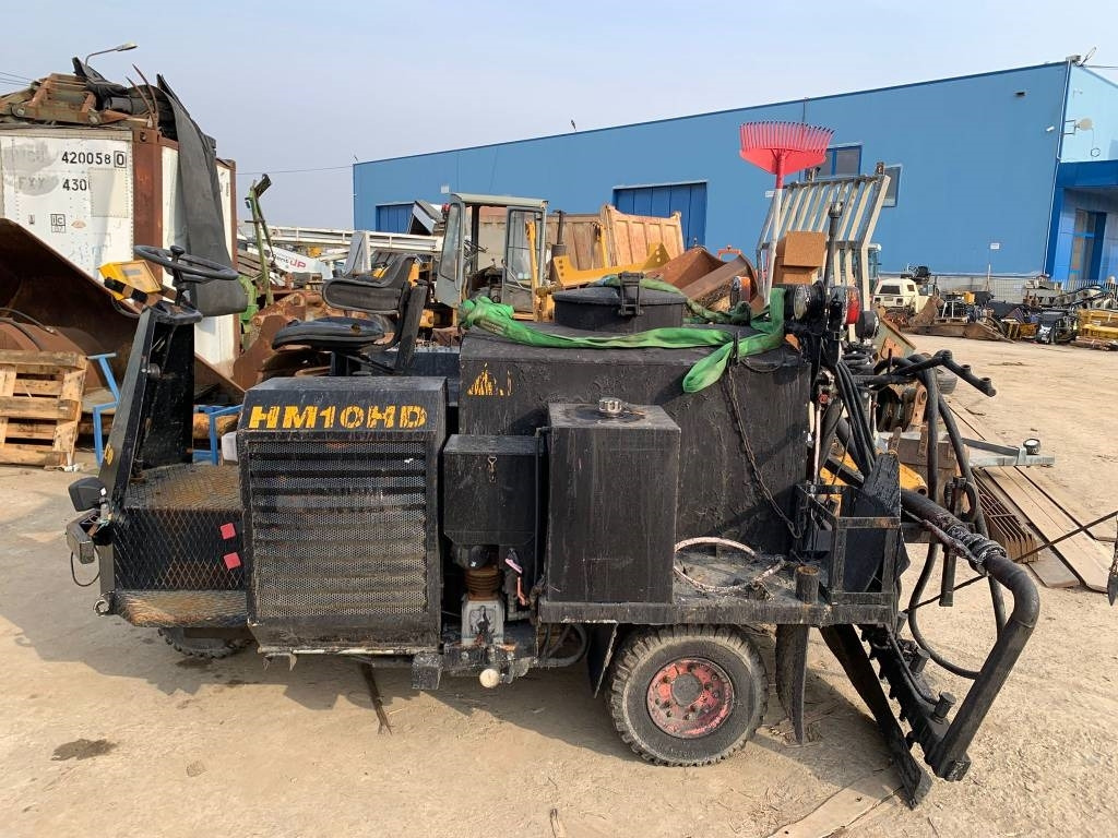 Savalco HM10HD - Asphalt distributor: picture 2 Savalco HM10HD - Asphalt distributor: picture 2
