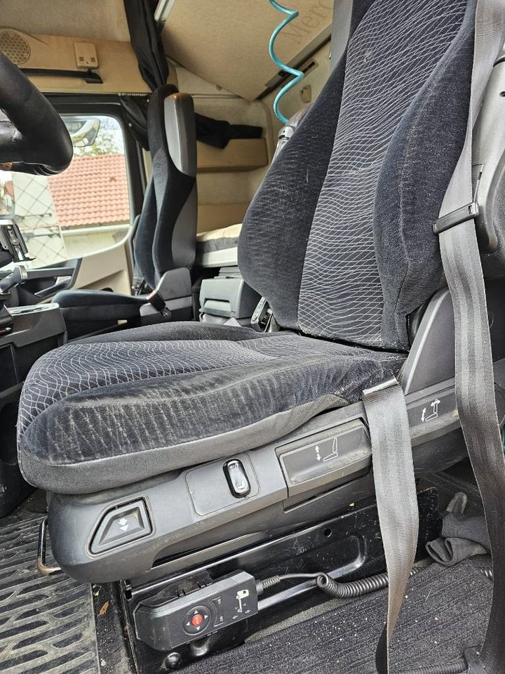 Mercedes-Benz Actros 1842 - Tractor unit: picture 5 Mercedes-Benz Actros 1842 - Tractor unit: picture 5