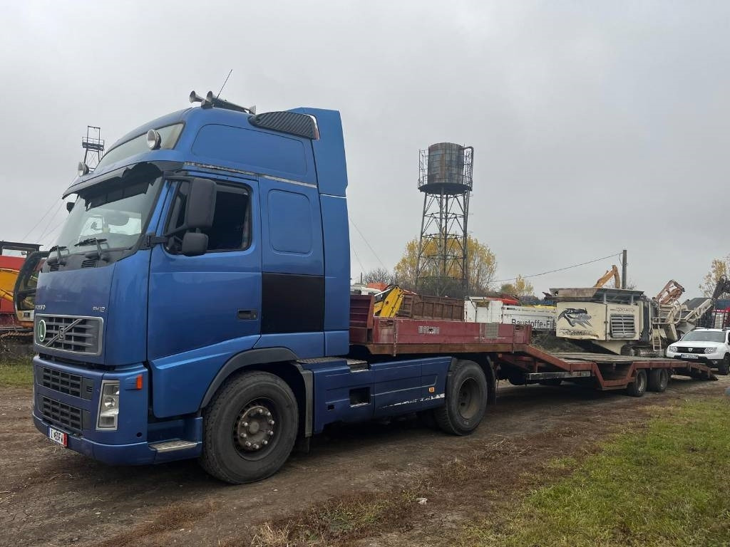 Volvo FH 12 460 - Box truck: picture 2 Volvo FH 12 460 - Box truck: picture 2