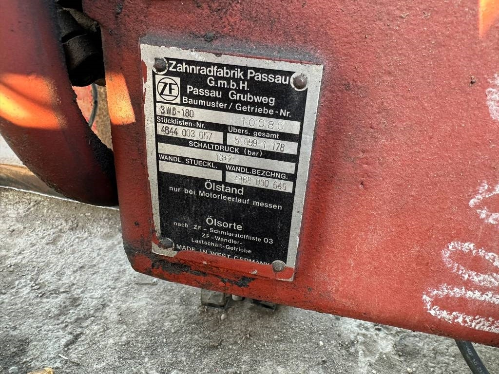ZF 3WG 180 Transmission - Gearbox for Construction machinery: picture 2 ZF 3WG 180 Transmission - Gearbox for Construction machinery: picture 2