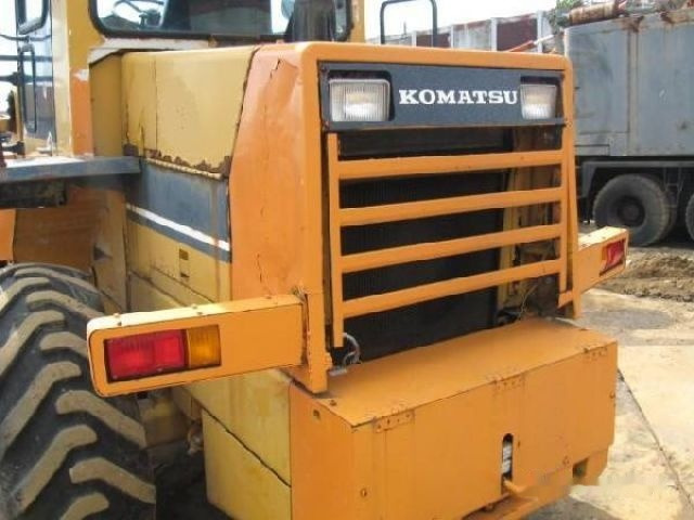 Komatsu wa100-1 - Wheel loader: picture 1 Komatsu wa100-1 - Wheel loader: picture 1