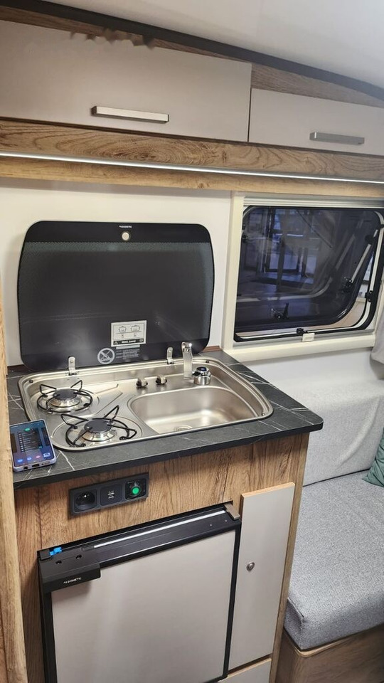 Niewiadów NEW SPORT 4 kemping 4 osoby camping for 4 people 750kg - Caravan: picture 5 Niewiadów NEW SPORT 4 kemping 4 osoby camping for 4 people 750kg - Caravan: picture 5