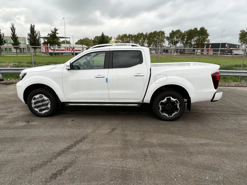 Nissan Navara 4x4 2.5 D Double Cab - LE Plus - AUTOMATIC - FULL OPTIONS - EURO 2 - NEW!! - 3 UNITS - Pickup truck, Combi van: picture 2 Nissan Navara 4x4 2.5 D Double Cab - LE Plus - AUTOMATIC - FULL OPTIONS - EURO 2 - NEW!! - 3 UNITS - Pickup truck, Combi van: picture 2