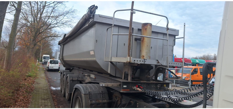 Carnehl 3-Achser Alumulde 24qubik - Tipper semi-trailer: picture 2 Carnehl 3-Achser Alumulde 24qubik - Tipper semi-trailer: picture 2