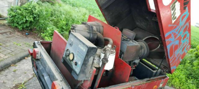 Doosan F 30 - Air compressor: picture 2 Doosan F 30 - Air compressor: picture 2