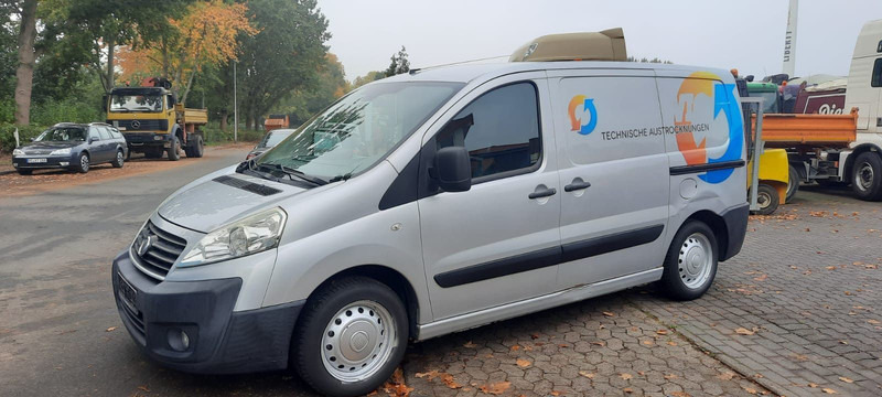 Fiat Scudo Klima 2xSchiebetür - Small van: picture 1 Fiat Scudo Klima 2xSchiebetür - Small van: picture 1