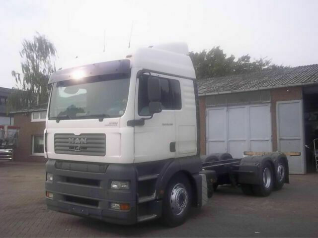 MAN 26.390 Fahrgestell Schaltgetriebe - Cab chassis truck: picture 2 MAN 26.390 Fahrgestell Schaltgetriebe - Cab chassis truck: picture 2
