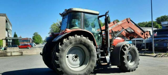 Massey Ferguson Traktor F32 6480 - Farm tractor: picture 4 Massey Ferguson Traktor F32 6480 - Farm tractor: picture 4