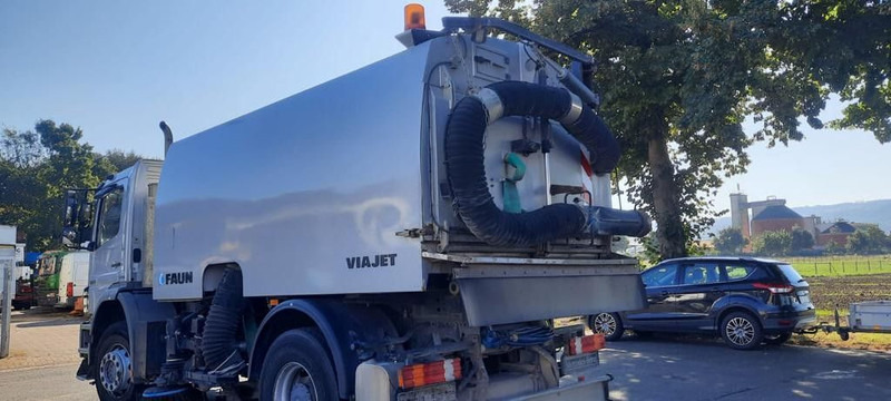 Road sweeper Mercedes-Benz 1824 Axor 1-Hand: picture 9