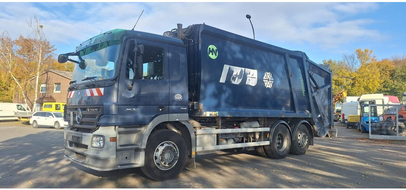 Mercedes-Benz 2632 Müllwgen 6x2 M.Haus E5 Blatt/Luft - Garbage truck: picture 3 Mercedes-Benz 2632 Müllwgen 6x2 M.Haus E5 Blatt/Luft - Garbage truck: picture 3