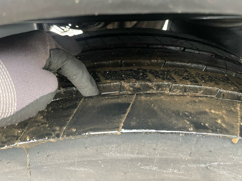 New Tipper semi-trailer Schmitz Cargobull 3-Achser 48 qubik Getreidekipper: picture 9 New Tipper semi-trailer Schmitz Cargobull 3-Achser 48 qubik Getreidekipper: picture 9