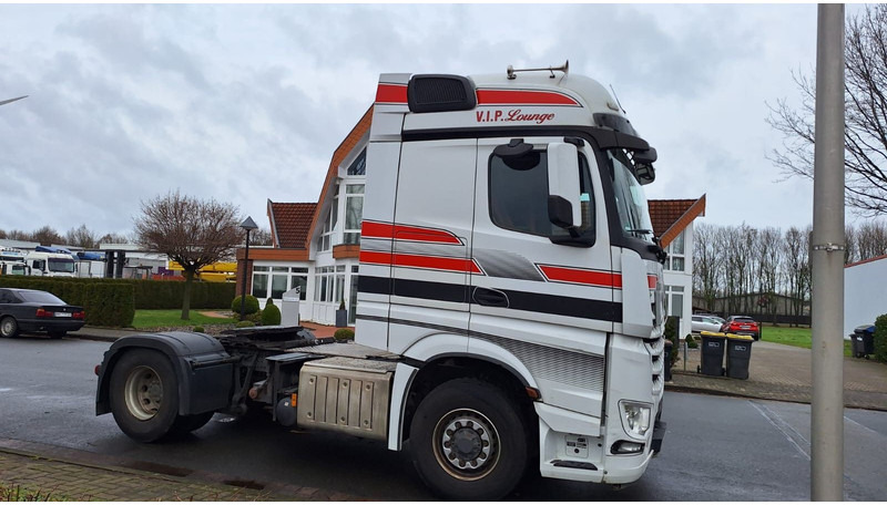 Mercedes-Benz 1845 Arocs 4x4 HD 1-Hand on lease Mercedes-Benz 1845 Arocs 4x4 HD 1-Hand: picture 10 Mercedes-Benz 1845 Arocs 4x4 HD 1-Hand on lease Mercedes-Benz 1845 Arocs 4x4 HD 1-Hand: picture 10