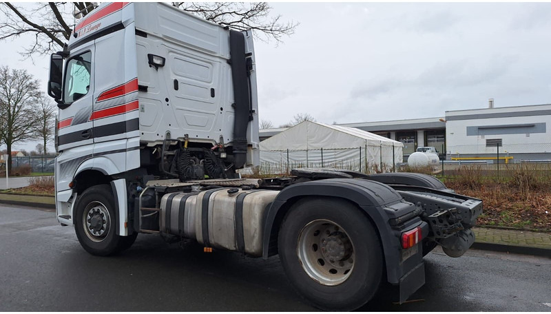 Mercedes-Benz 1845 Arocs 4x4 HD 1-Hand on lease Mercedes-Benz 1845 Arocs 4x4 HD 1-Hand: picture 11 Mercedes-Benz 1845 Arocs 4x4 HD 1-Hand on lease Mercedes-Benz 1845 Arocs 4x4 HD 1-Hand: picture 11