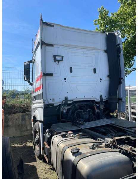 Mercedes-Benz 1845MP4 HD 4x4 - Tractor unit: picture 5 Mercedes-Benz 1845MP4 HD 4x4 - Tractor unit: picture 5