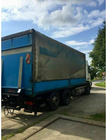Volvo FH12-420 Euro:4Plane Spriegel mit LBW 3000kg - Curtainsider truck: picture 3 Volvo FH12-420 Euro:4Plane Spriegel mit LBW 3000kg - Curtainsider truck: picture 3