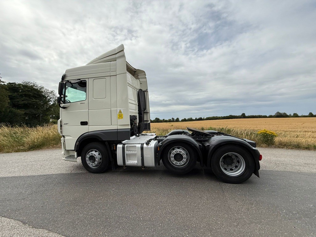 Tractor unit 2020 DAF XF 480 Tractor Unit: picture 11