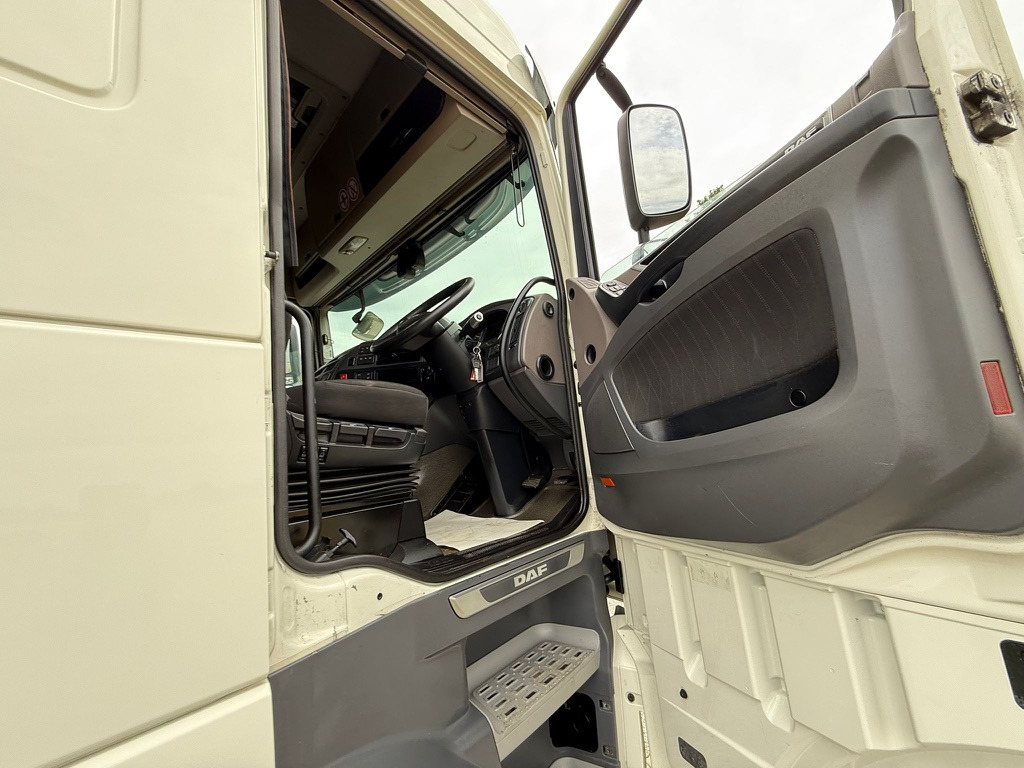Tractor unit 2020 DAF XF 480 Tractor Unit: picture 29