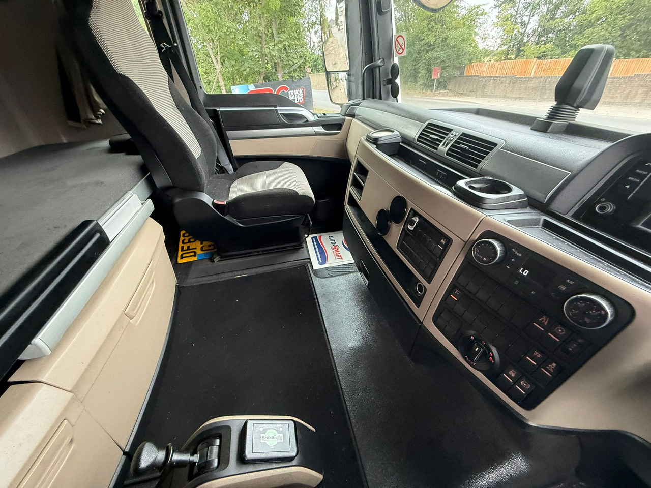 Tractor unit 2020 MAN TGX 26 Tractor Unit: picture 26
