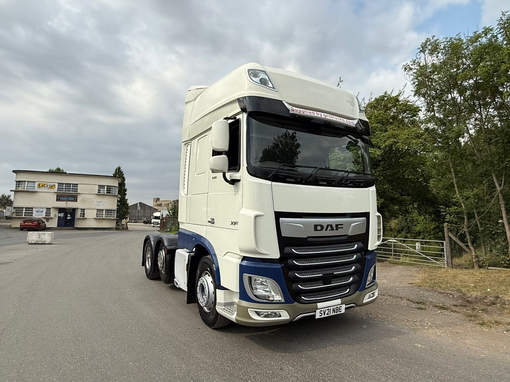Tractor unit 2021 DAF XF 530 Tractor Unit: picture 6