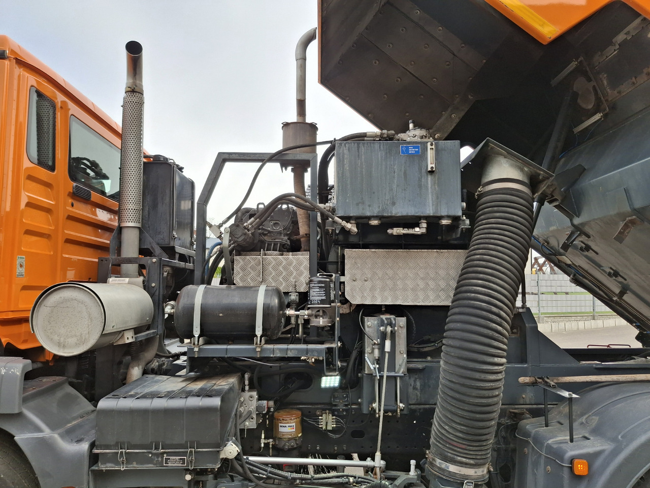 MAN TGM 18.250 Zamiatarka Kupper Weisser BROCK 2 Motoren Szczotki L/R PM10 Odchwaszczarka on lease MAN TGM 18.250 Zamiatarka Kupper Weisser BROCK 2 Motoren Szczotki L/R PM10 Odchwaszczarka: picture 16
