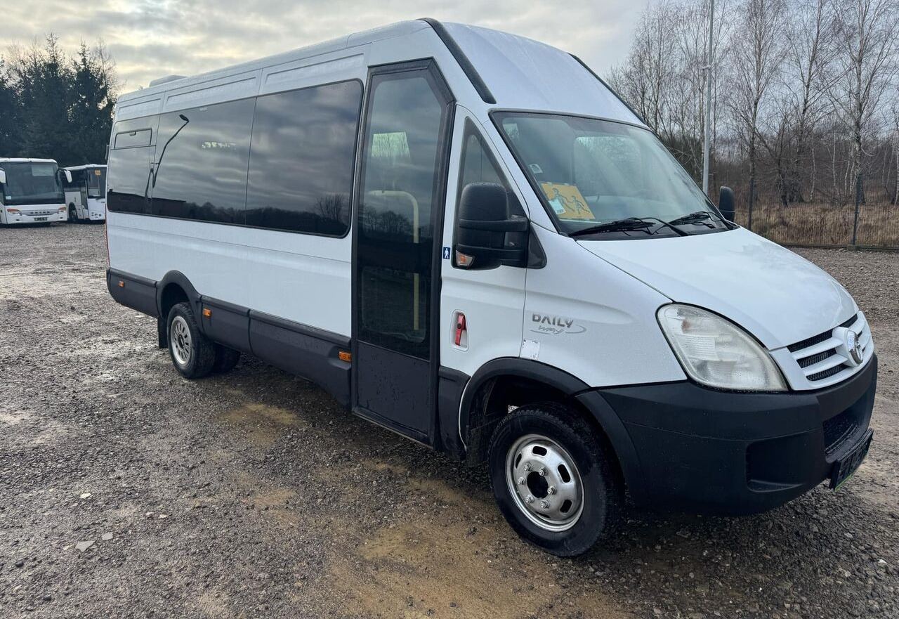 IVECO Daily 50C18 - Minibus, Passenger van: picture 1 IVECO Daily 50C18 - Minibus, Passenger van: picture 1