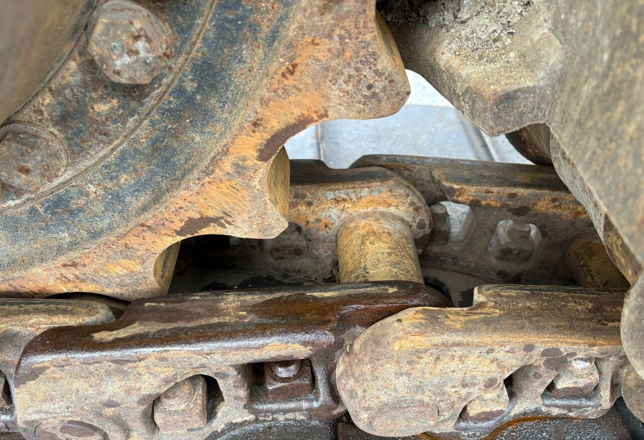 Crawler excavator Doosan DX 340 LC long reach 17m: picture 17