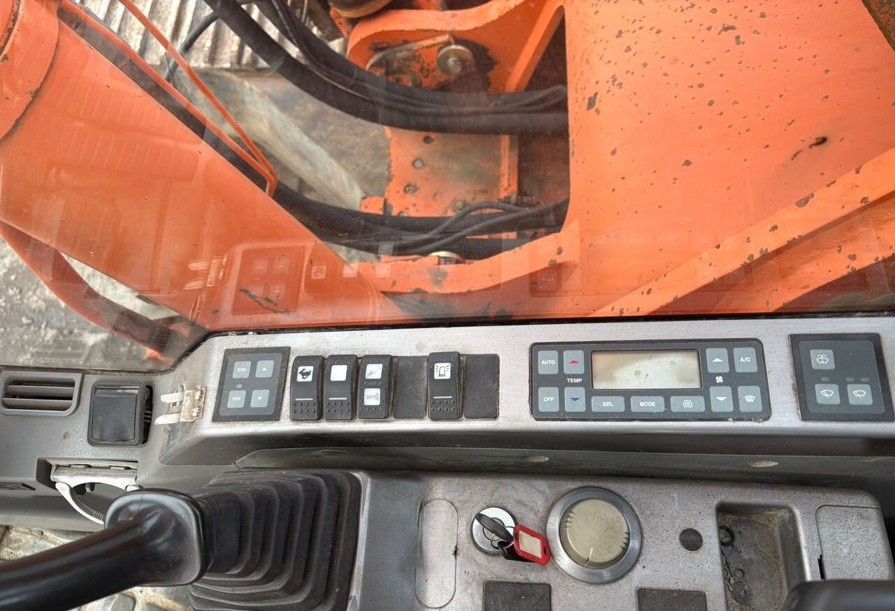 Crawler excavator Doosan DX 340 LC long reach 17m: picture 19