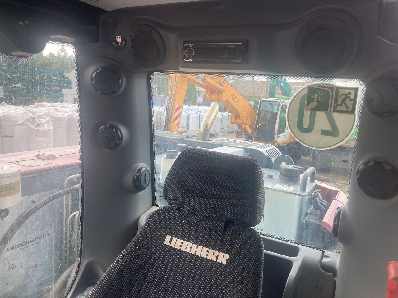 Liebherr A 912 Compact Rotator R4 on lease Liebherr A 912 Compact Rotator R4: picture 16