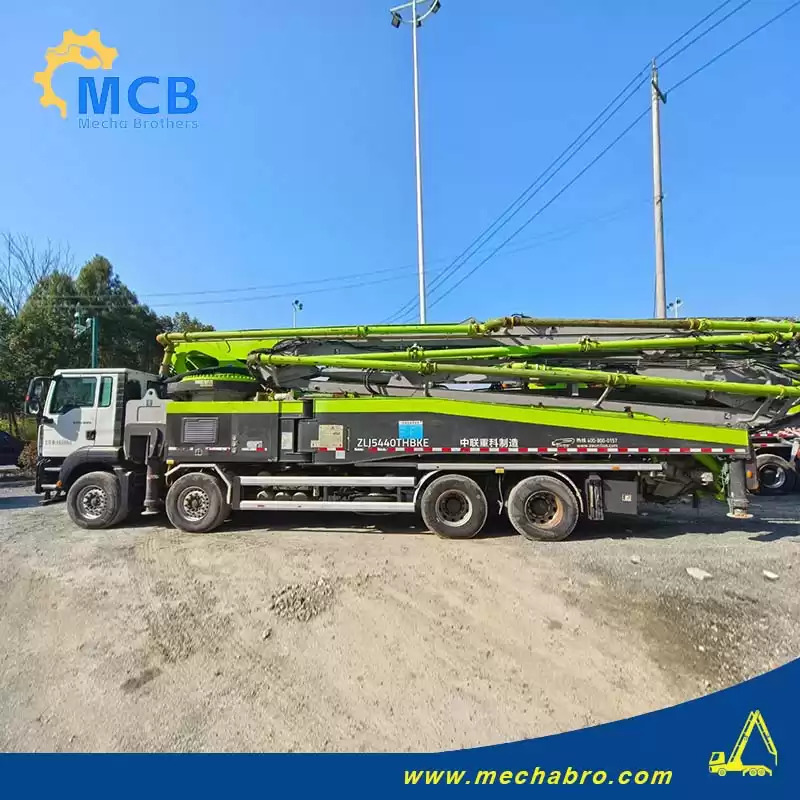ZOOMLION ZLJ5440THBKF - Concrete pump truck: picture 2 ZOOMLION ZLJ5440THBKF - Concrete pump truck: picture 2
