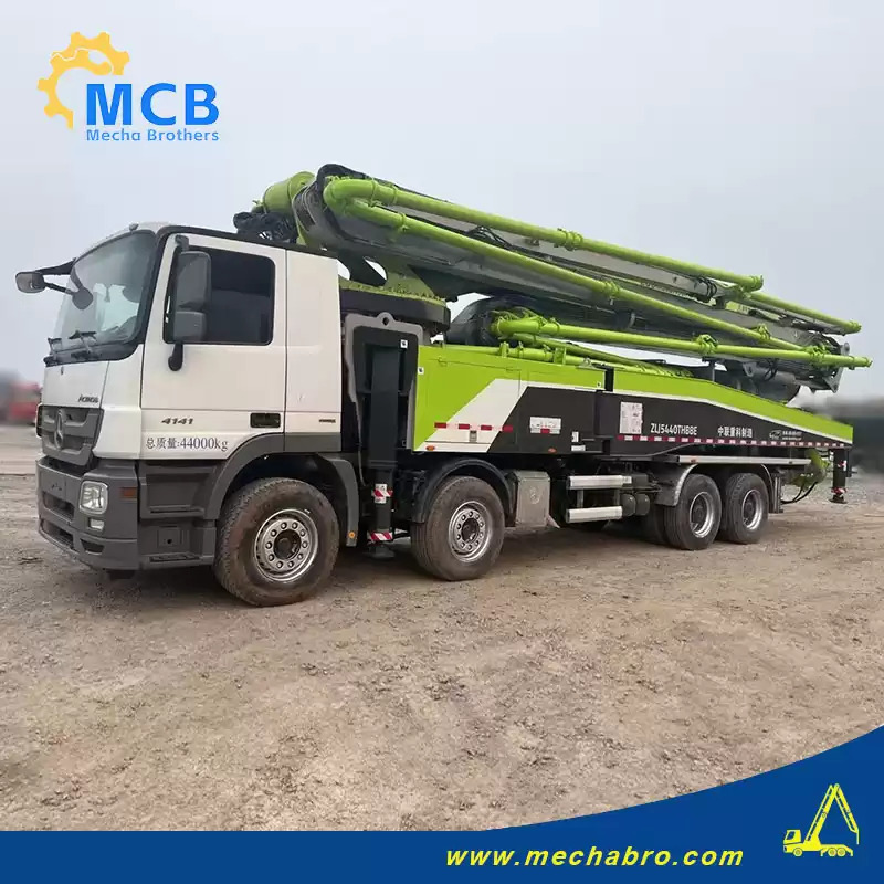 Zoomlion ZLJ5440THBBE - Concrete pump truck: picture 1 Zoomlion ZLJ5440THBBE - Concrete pump truck: picture 1