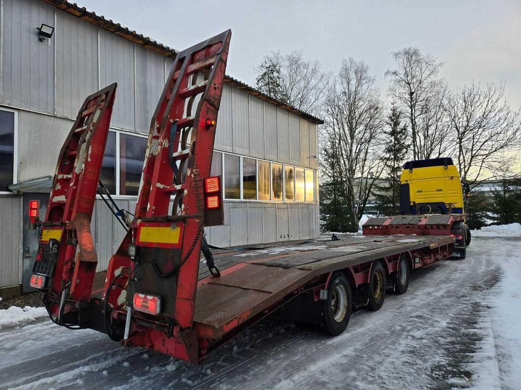 King GTS 44 - Low loader semi-trailer: picture 4 King GTS 44 - Low loader semi-trailer: picture 4